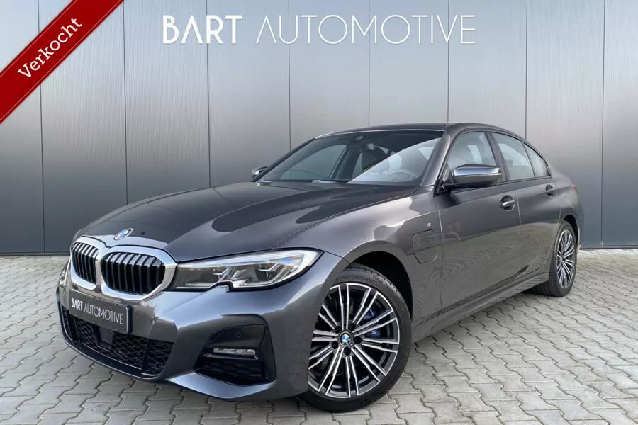 Verkocht-BMW 330e M Sport-04